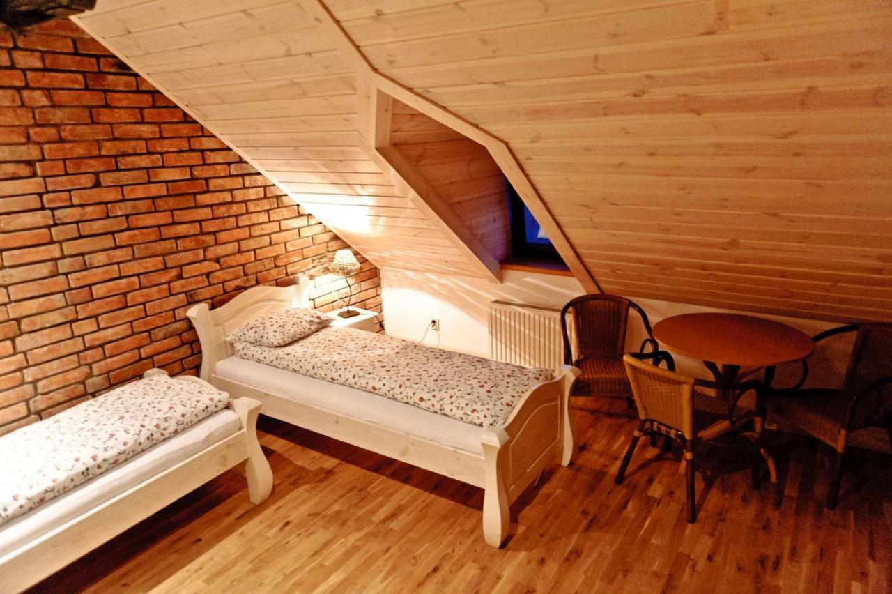 Dworek Pod Wiecha Kaweczyn  Esterno foto